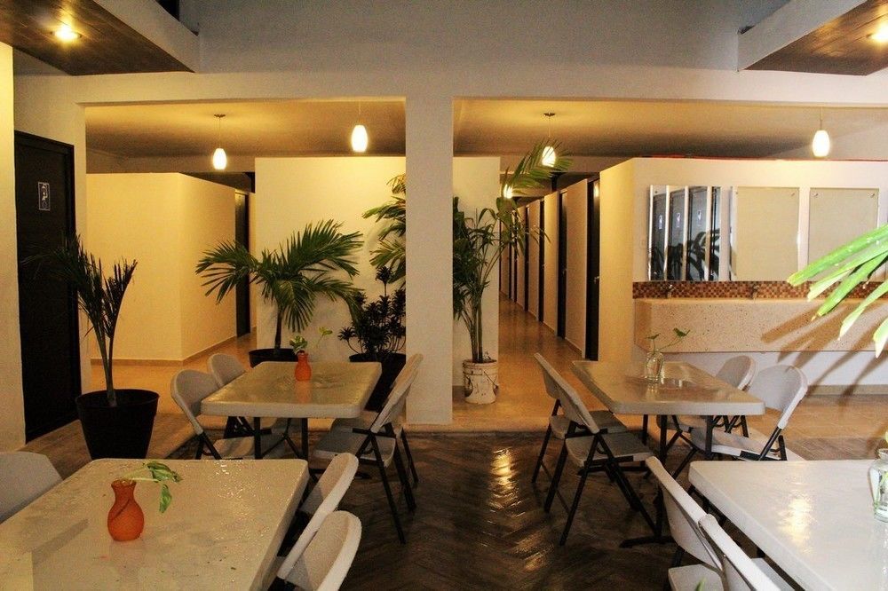 Hostal Gayser Valladolid  Eksteriør bilde